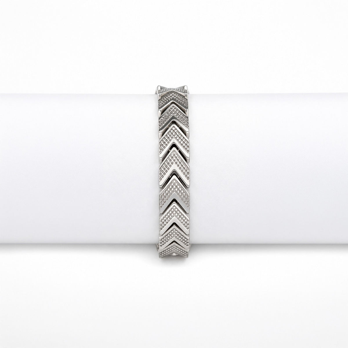 Men’s Silver-Toned Chevron Link Magnetic Bracelet