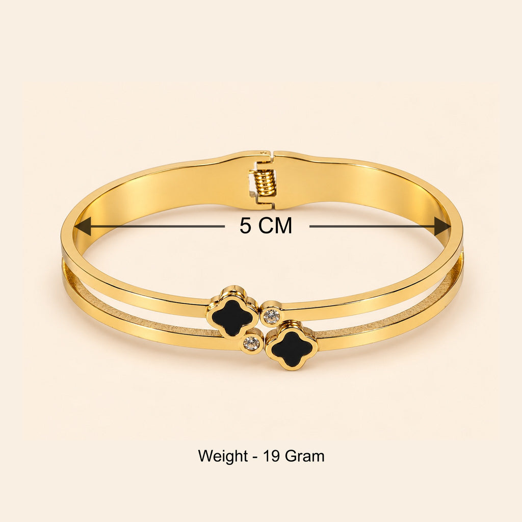 Women’s Gold-Toned Double-Layer Black Clover Charm Kada Bracelet