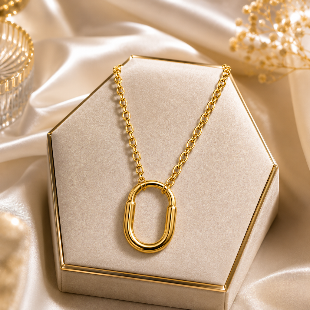 Elegant Gold Oval Pendant Necklace