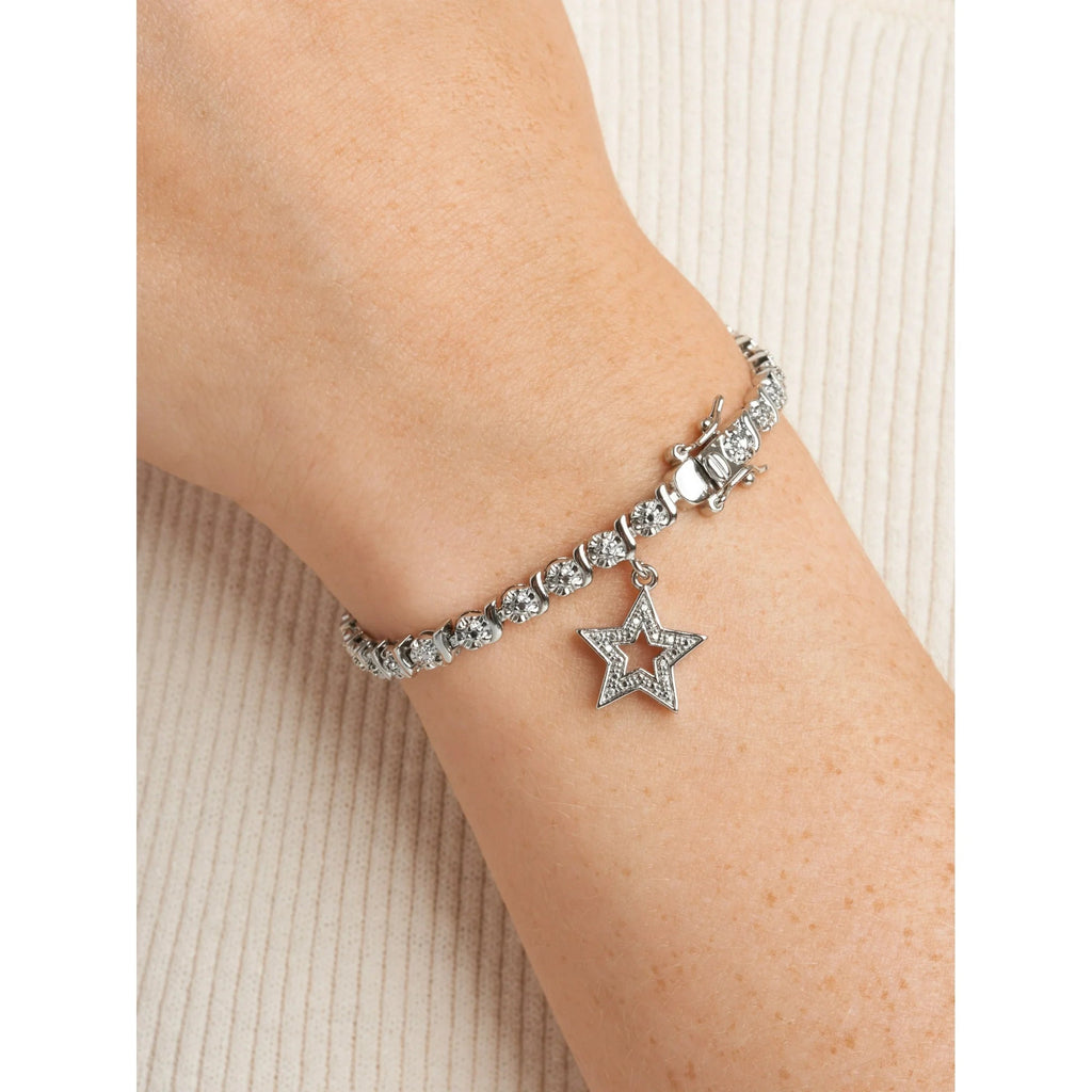 Diamond Accent Star Charm Rhodium Plated 7.25” Tennis Bracelet, Adult Female - VNS Laxury